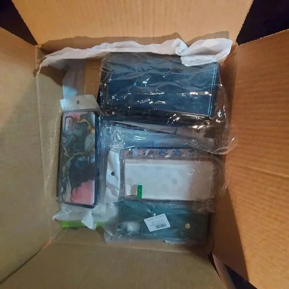 Samsung A71 4G Bundle :  4 Wallet Cases and 13 Cases with Patterns - MEGA DEAL! - Picture 16 of 16